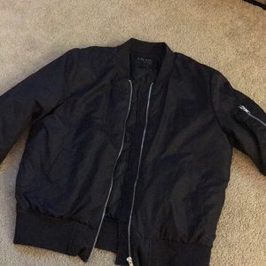 Black bomber jacket size L